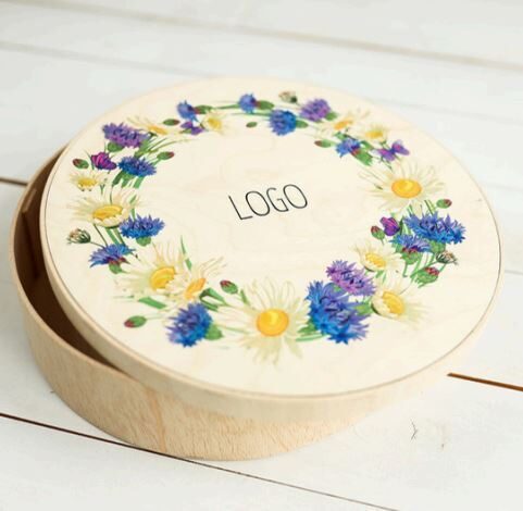 Līgo apaļā kārba ar logo vai tekstu  (cena/gab par 10gab. pasūtījumu)